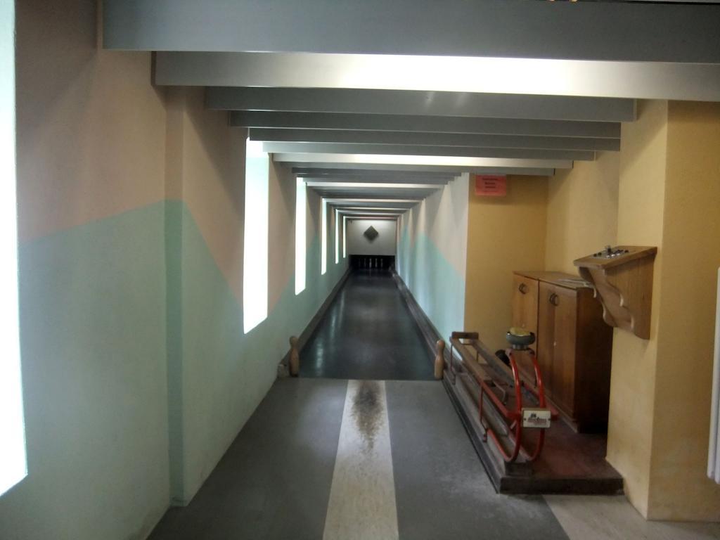 Zur Edlen Krone Neuhausen  Luaran gambar
